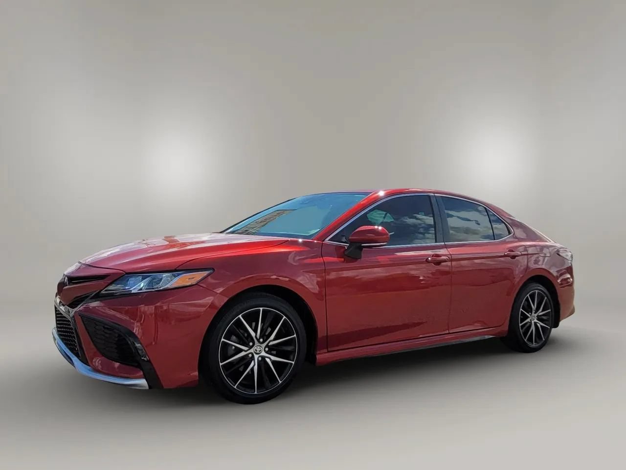 Used 2024 Toyota Camry SE w/ Convenience Package FWD image 29