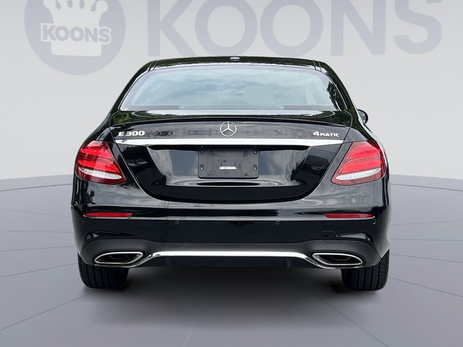 Used 2017 Mercedes-Benz E 300 4MATIC image 10