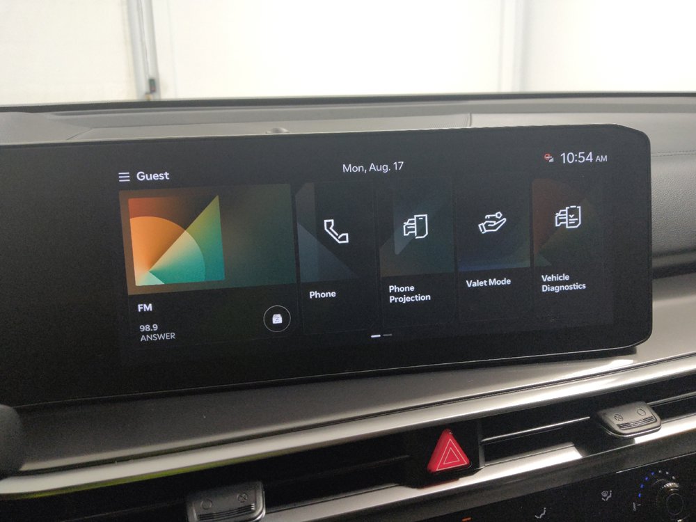Used 2024 Kia Sorento LX FWD image 25