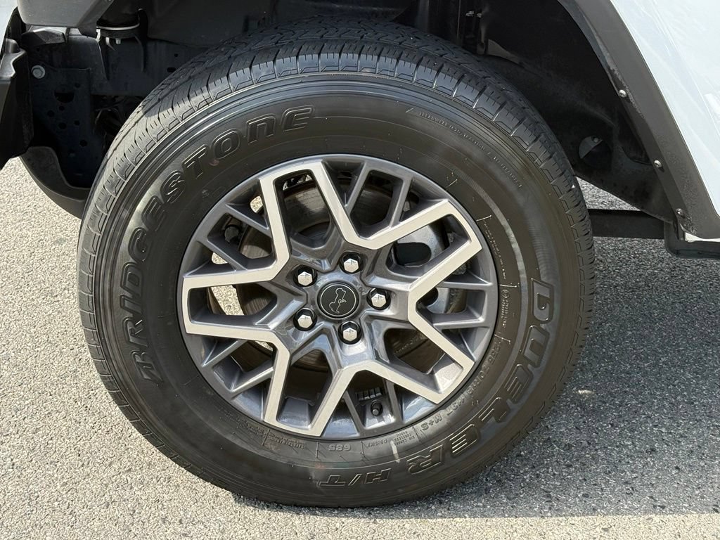 Certified 2025 Jeep Wrangler Unlimited Sahara AWD/4WD image 11