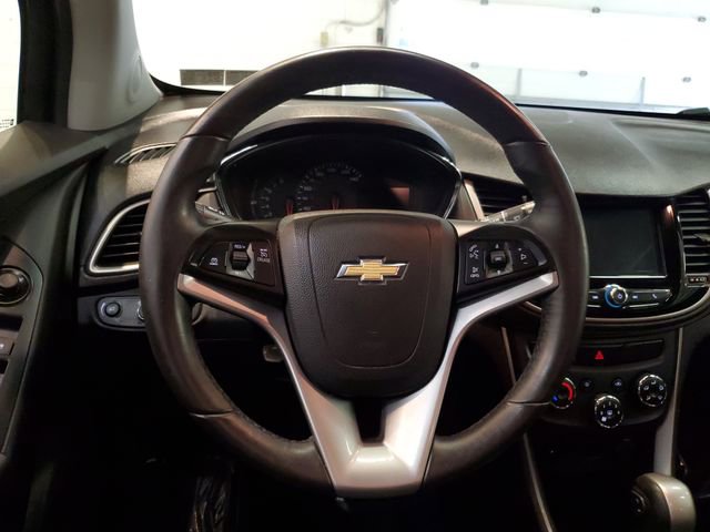 Used 2017 Chevrolet Trax LT w/ LT Convenience Package image 15
