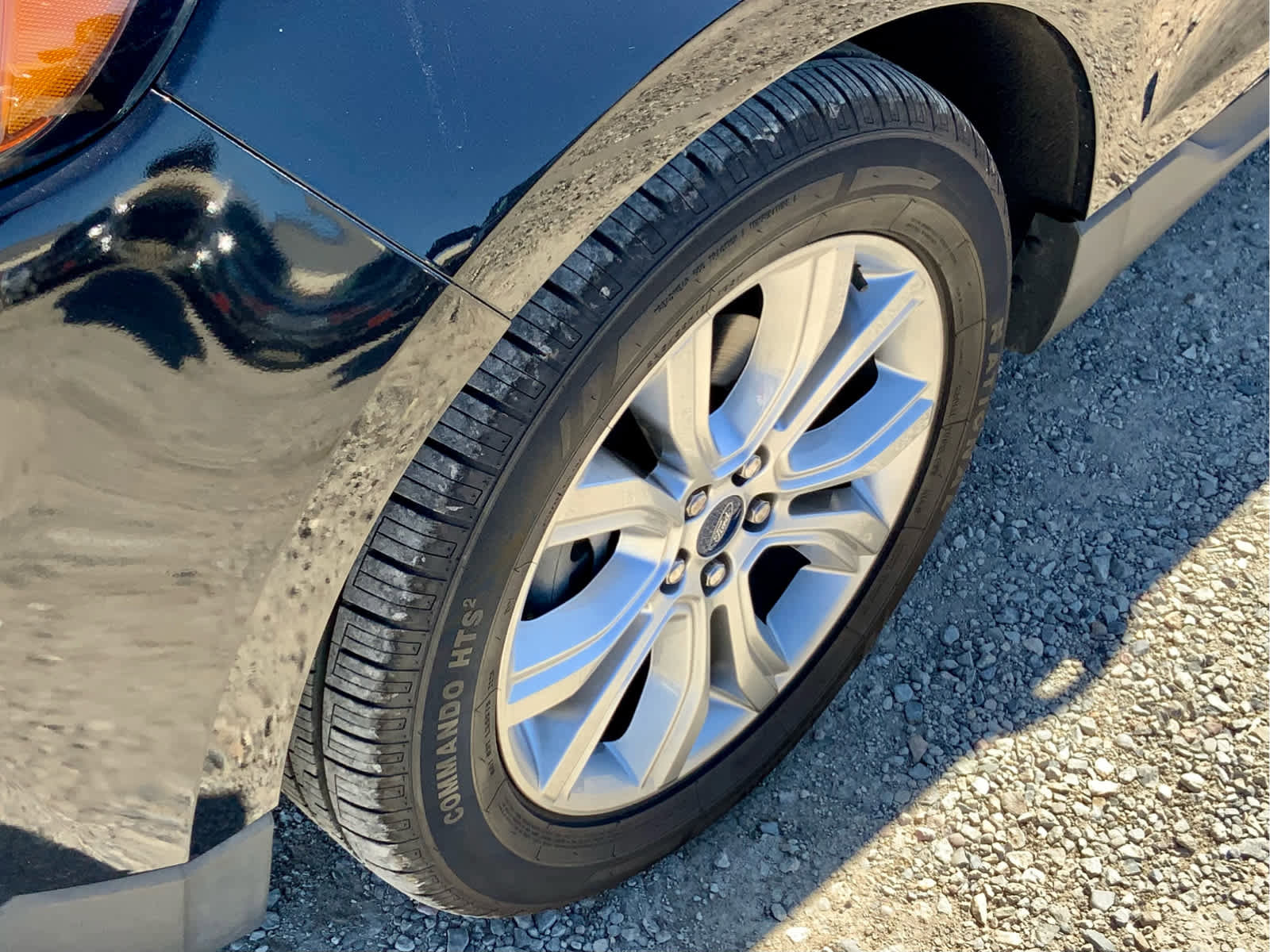 Used 2019 Ford Edge Titanium FWD image 15