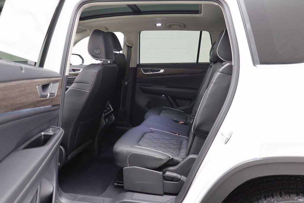 New 2026 Volkswagen Atlas SEL Premium R-Line image 14