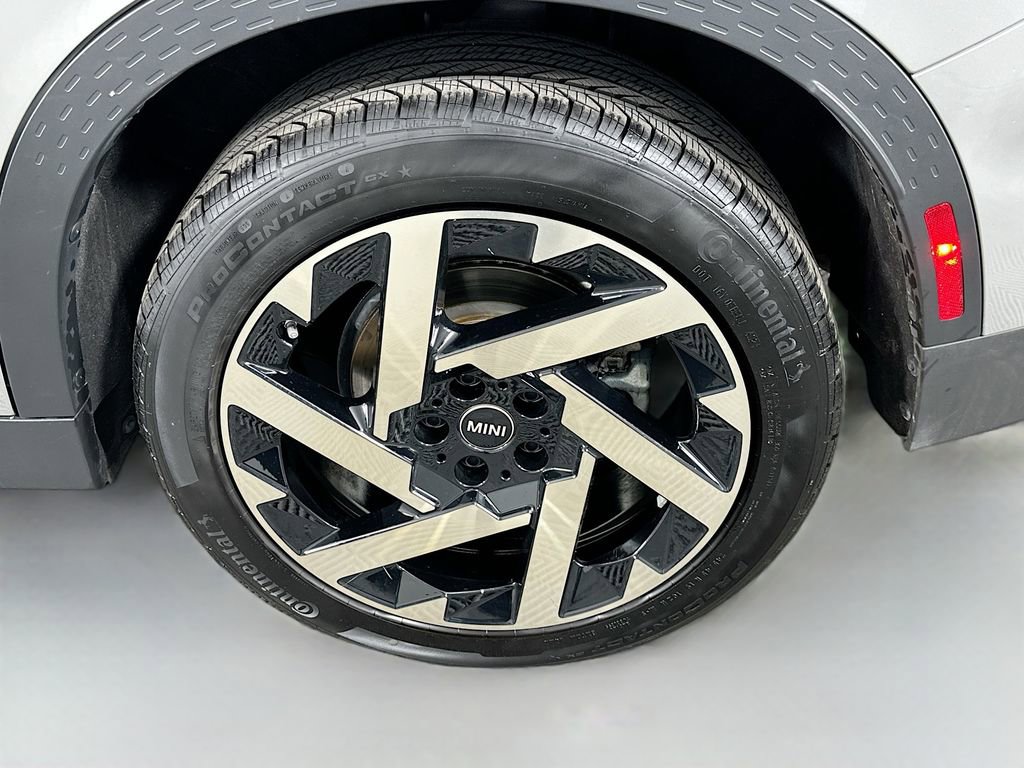 Certified 2025 MINI Cooper Countryman S AWD/4WD image 32