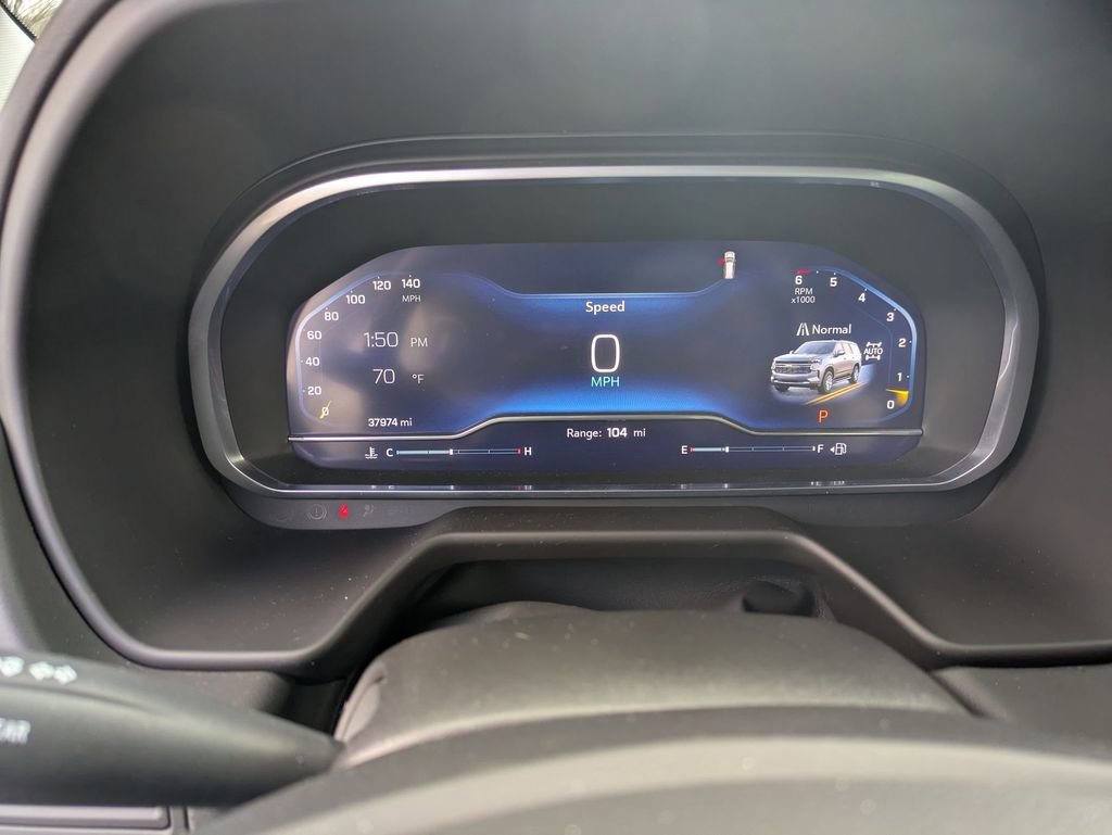 Used 2023 Chevrolet Suburban Z71 w/ Luxury Package image 15