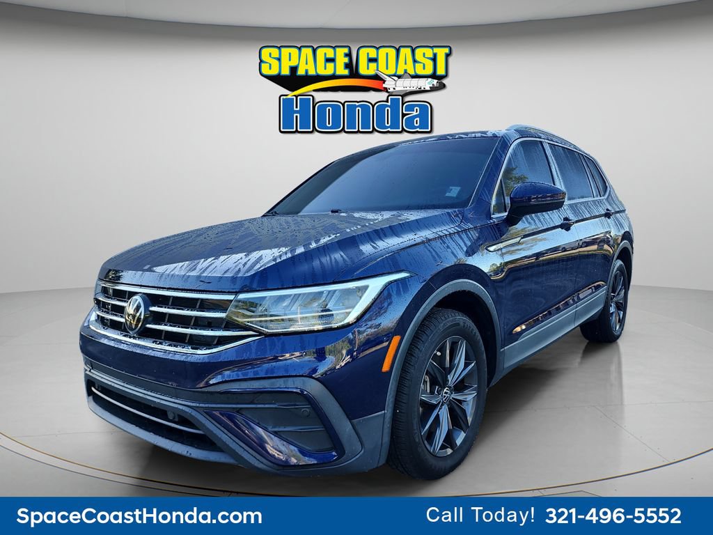 Used 2022 Volkswagen Tiguan SE FWD image 3