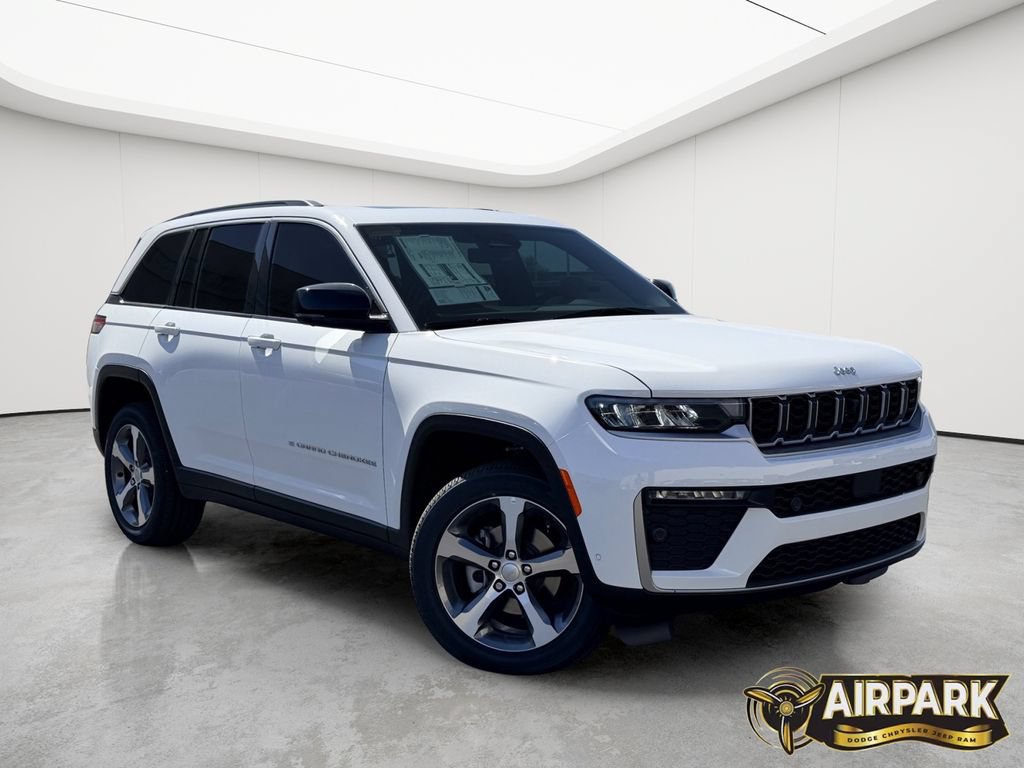 New 2026 Jeep Grand Cherokee Limited w/ Luxury Tech Group II AWD/4WD image 2