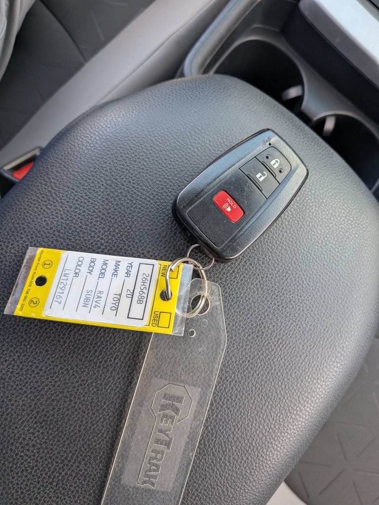 Used 2020 Toyota RAV4 XLE w/ All Weather Liner Package AWD/4WD image 19