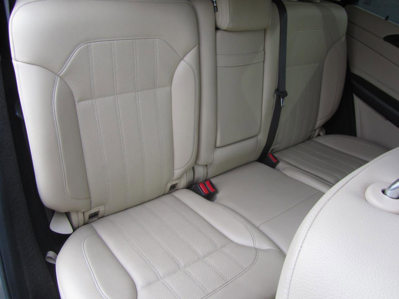 Used 2016 Mercedes-Benz GLE 350 w/ Premium Package image 24