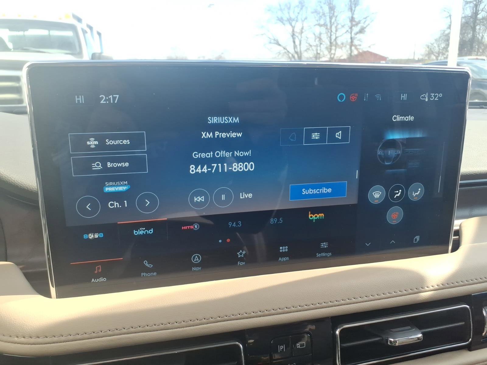 Certified 2022 Lincoln Nautilus Reserve w/ Equipment Group 201A image 17