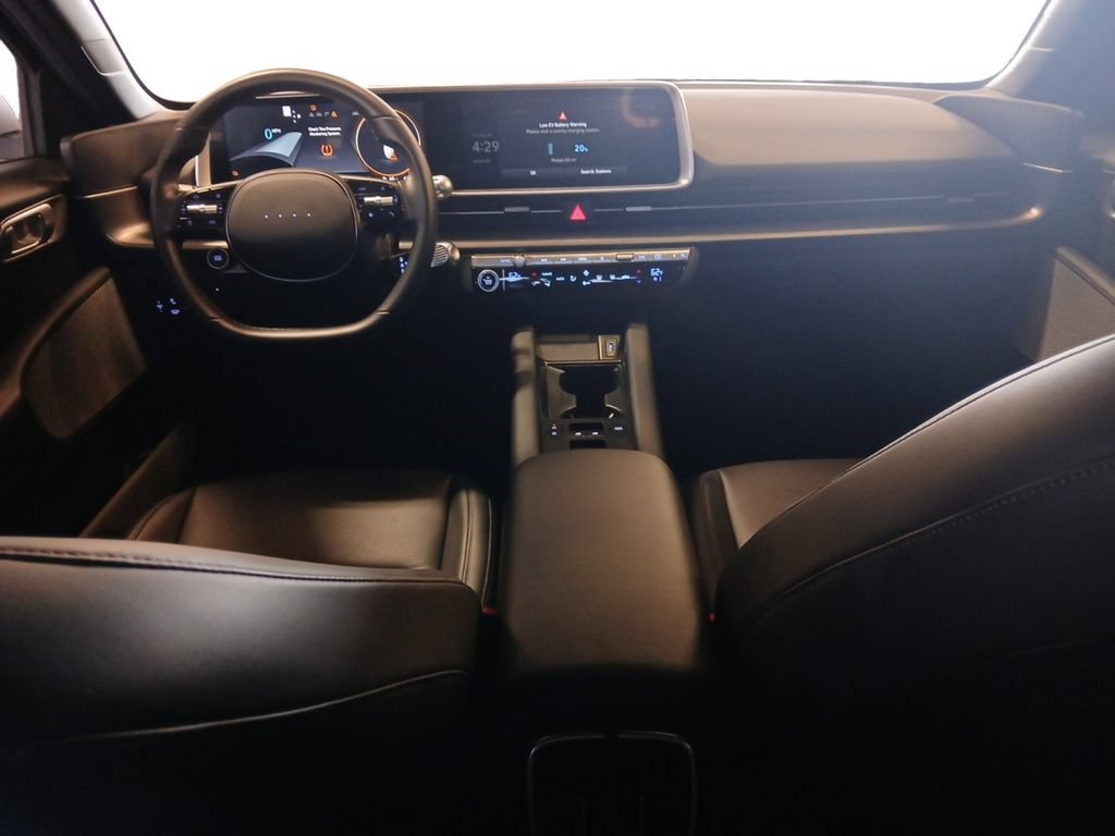 Certified 2024 Hyundai Ioniq 6 SEL RWD image 10