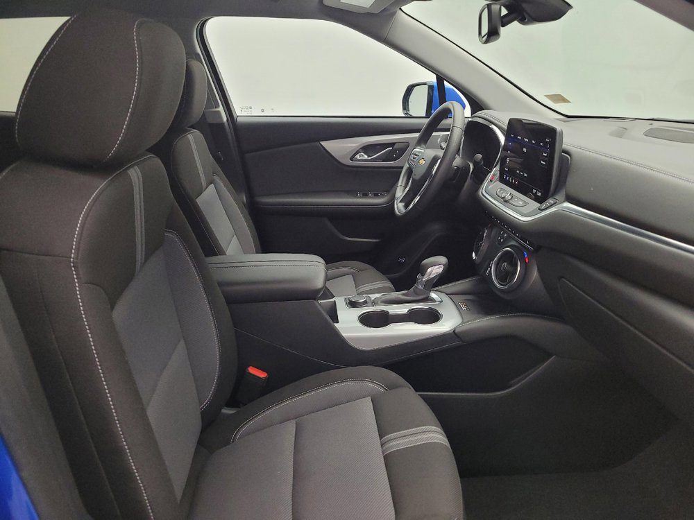 Used 2024 Chevrolet Blazer LT w/ Convenience Package FWD image 21