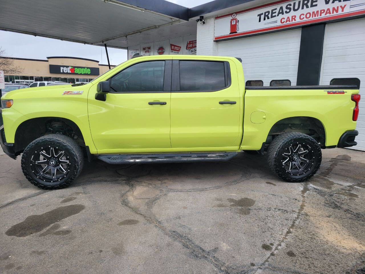 Used 2020 Chevrolet Silverado 1500 Custom Trail Boss w/ Custom Convenience Package image 4