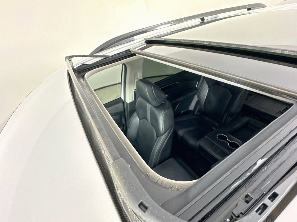 Used 2024 Honda Pilot Touring image 29