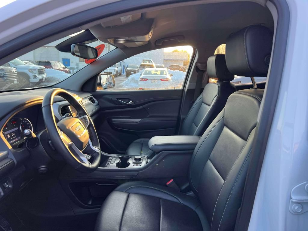 Used 2023 GMC Acadia SLT w/ Preferred Package AWD/4WD image 15