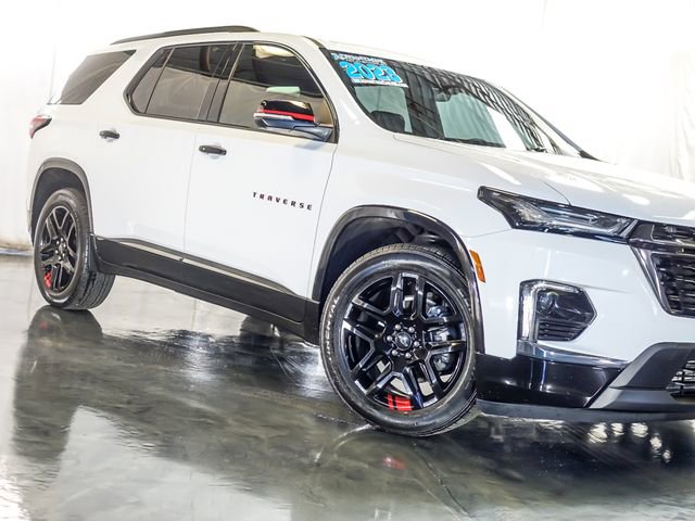 Certified 2023 Chevrolet Traverse Premier w/ Redline Edition image 5