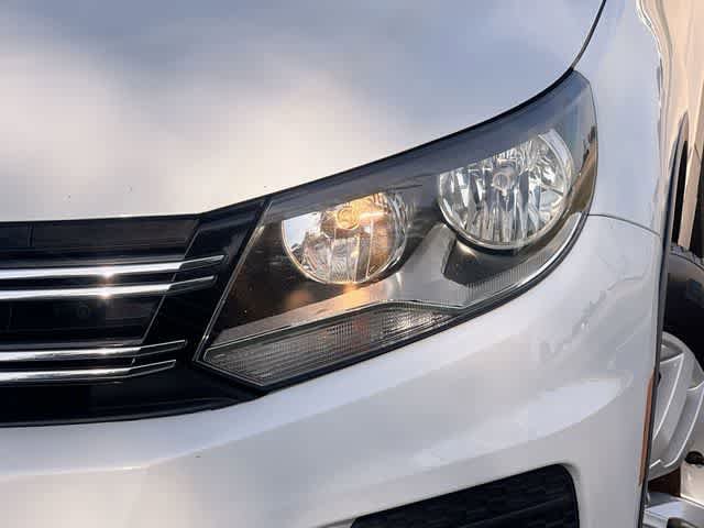 Used 2016 Volkswagen Tiguan S FWD image 24