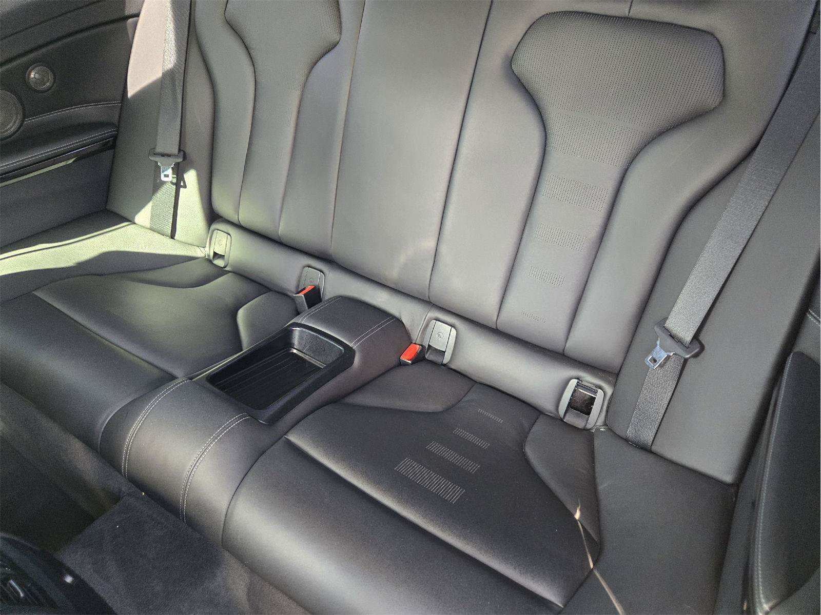 Used 2015 BMW M4 Coupe RWD image 29