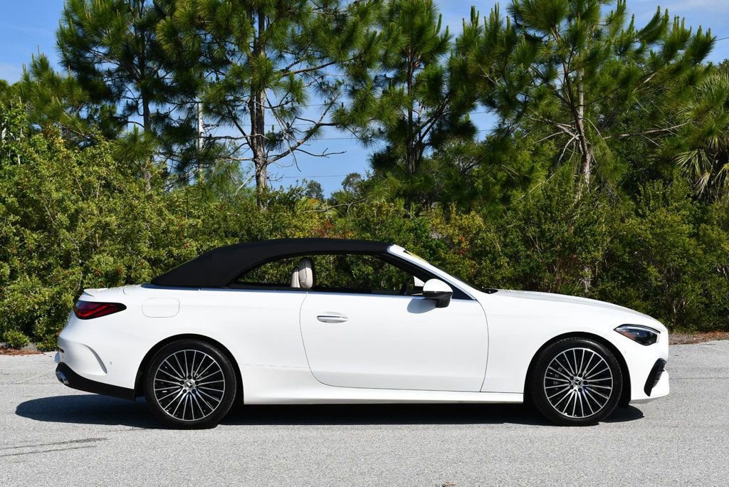 Used 2024 Mercedes-Benz CLE 450 4MATIC Cabriolet image 48