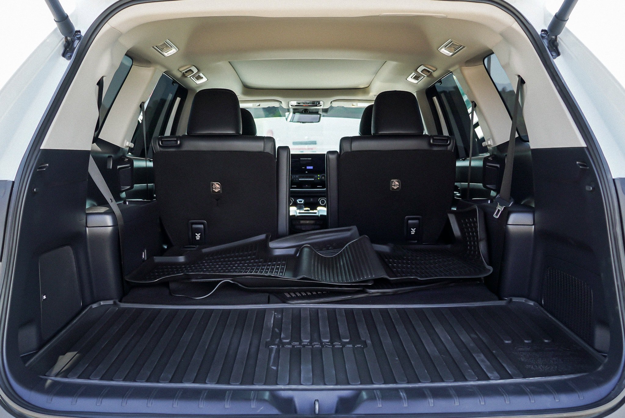 Certified 2025 Toyota Grand Highlander AWD image 14