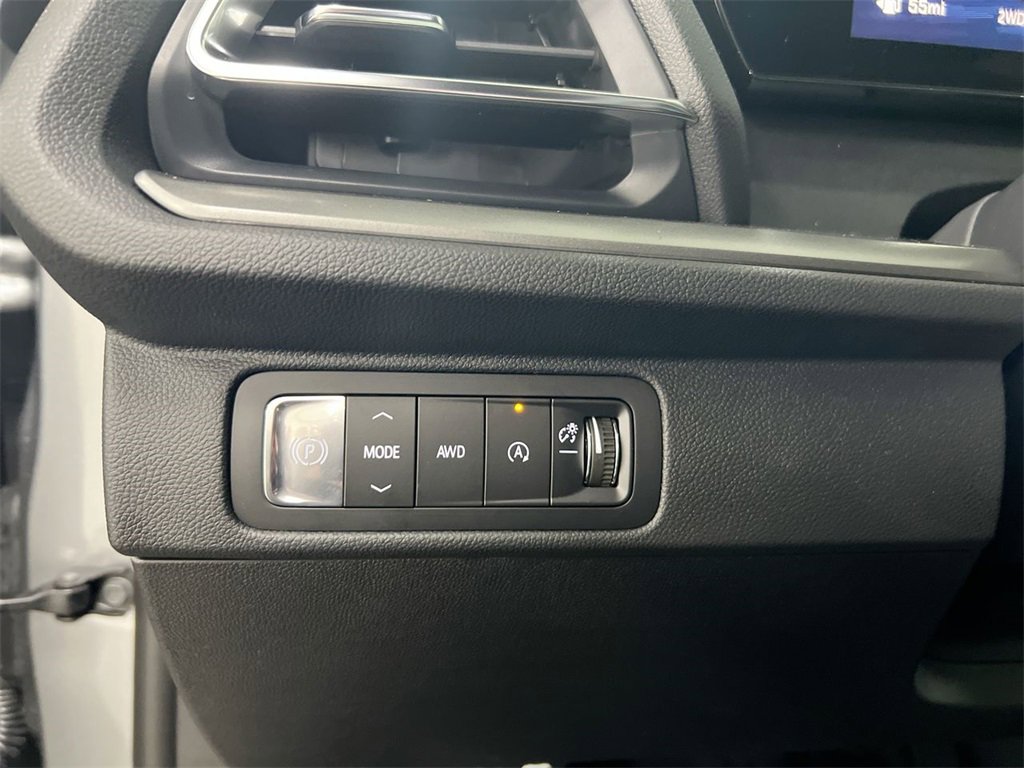 New 2026 Chevrolet Traverse LT w/ Driver Confidence Package image 18