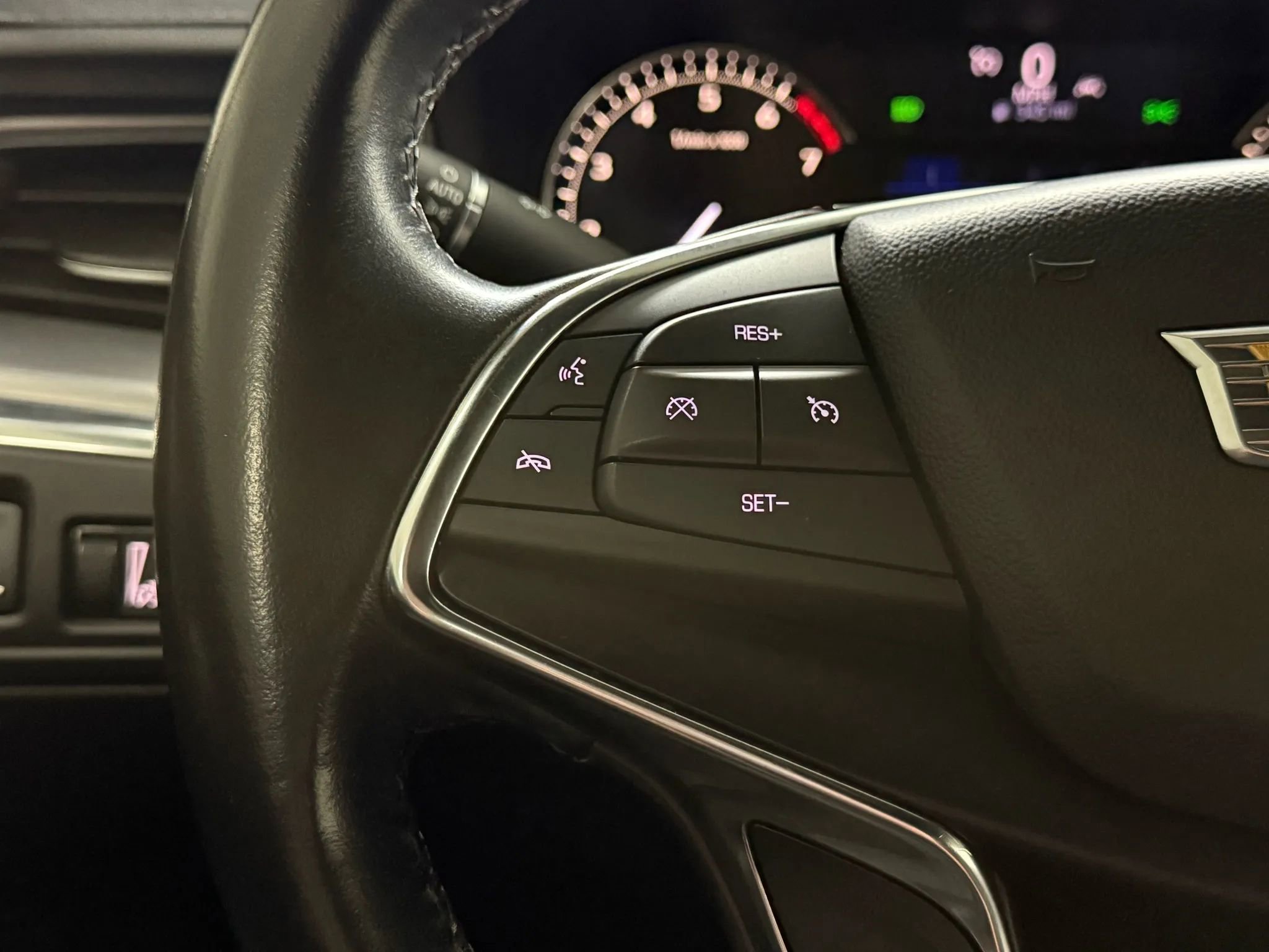 Used 2020 Cadillac XT5 Luxury image 23