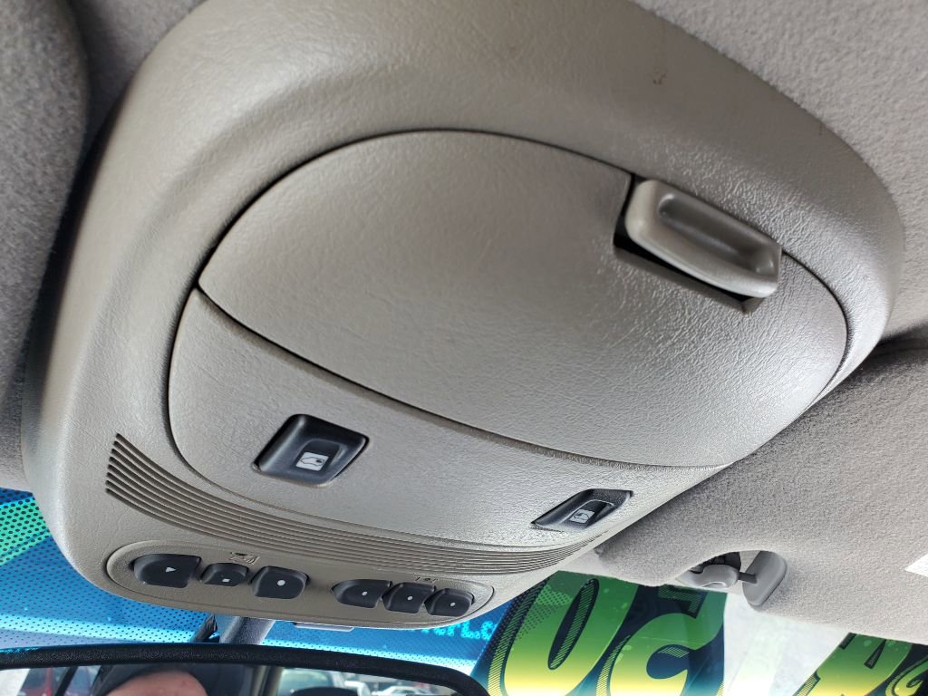 Used 2003 Chevrolet TrailBlazer LT image 21