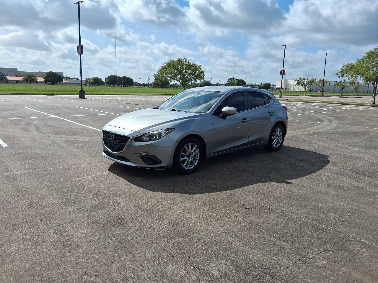 Used 2014 MAZDA MAZDA3 i Grand Touring FWD image 2
