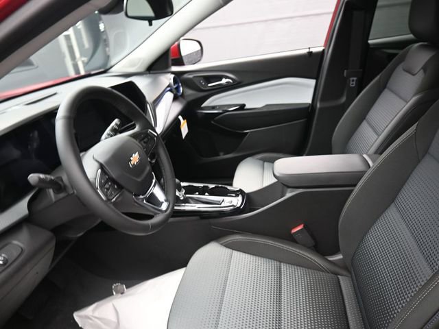 New 2026 Chevrolet Trax LT w/ Driver Confidence Package image 8