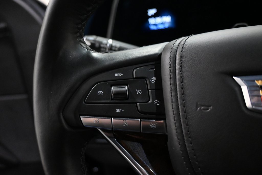 Used 2023 Cadillac Escalade ESV Sport Platinum image 17