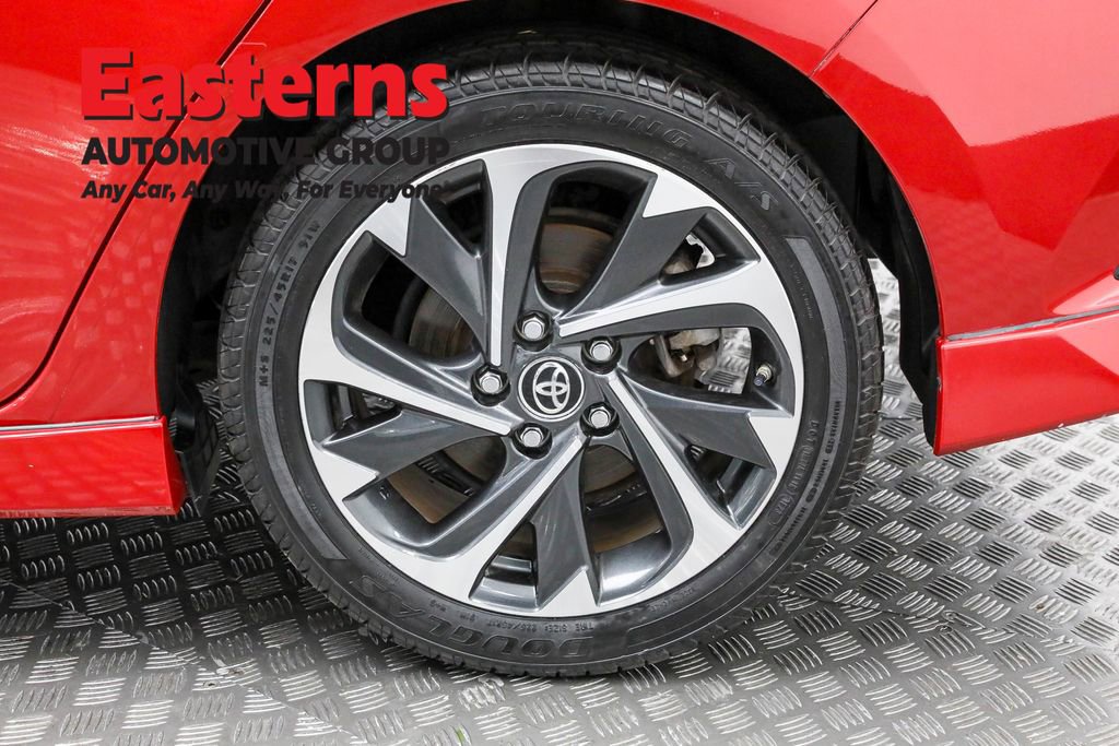 Used 2018 Toyota Corolla iM w/ Carpet Mat Package (TMS) image 31