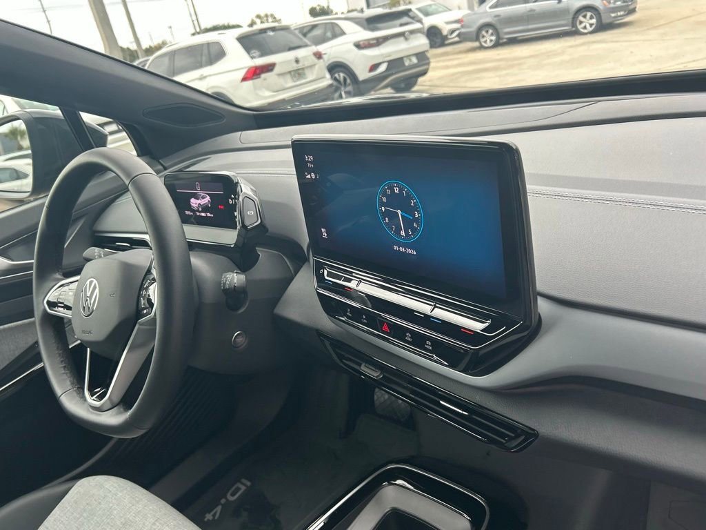 Used 2024 Volkswagen ID.4 2WD image 34