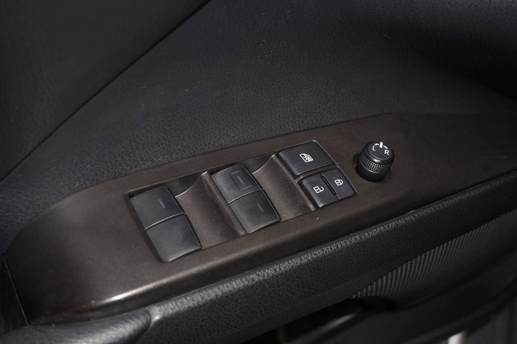 Certified 2023 Toyota Camry SE w/ Convenience Package image 13