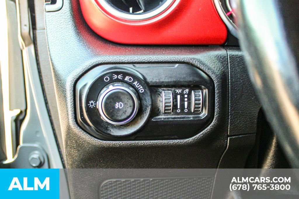 Used 2021 Jeep Wrangler Unlimited Rubicon w/ Uconnect 4C Nav & Sound Group AWD/4WD image 29