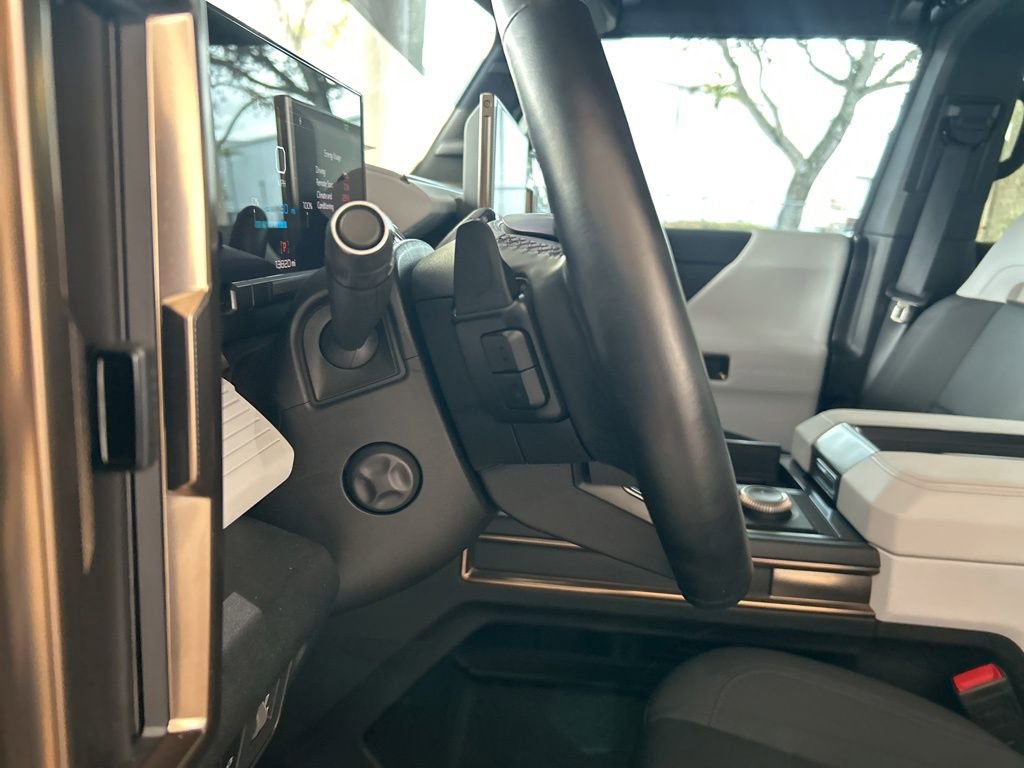 Used 2024 GMC Hummer EV 3X image 50