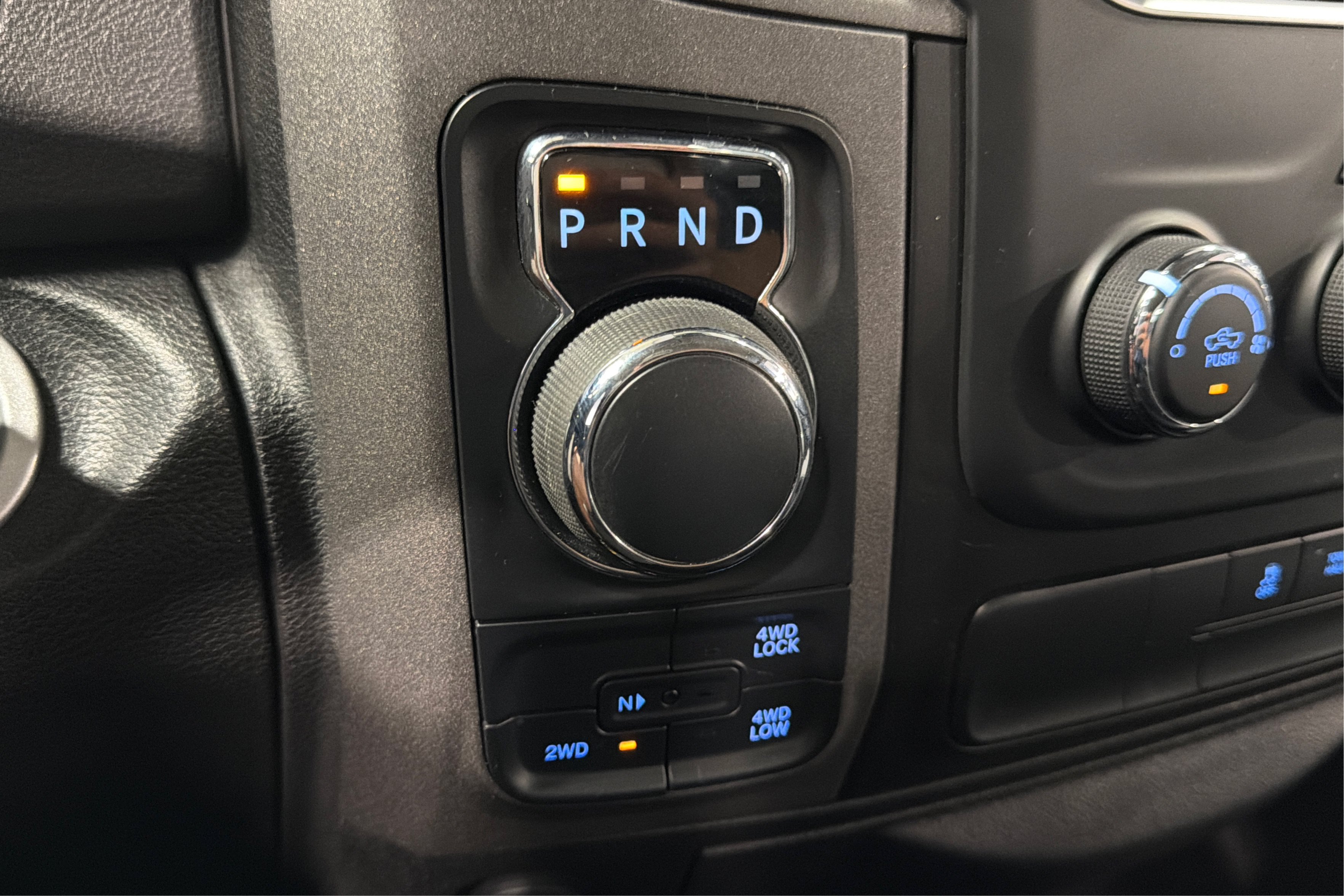 Used 2019 RAM 1500 Express AWD/4WD image 29