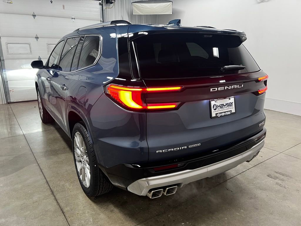 New 2026 GMC Acadia Denali w/ Super Cruise Package image 5