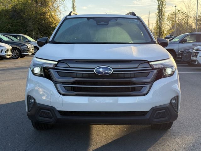 Certified 2025 Subaru Forester Premium AWD/4WD image 8