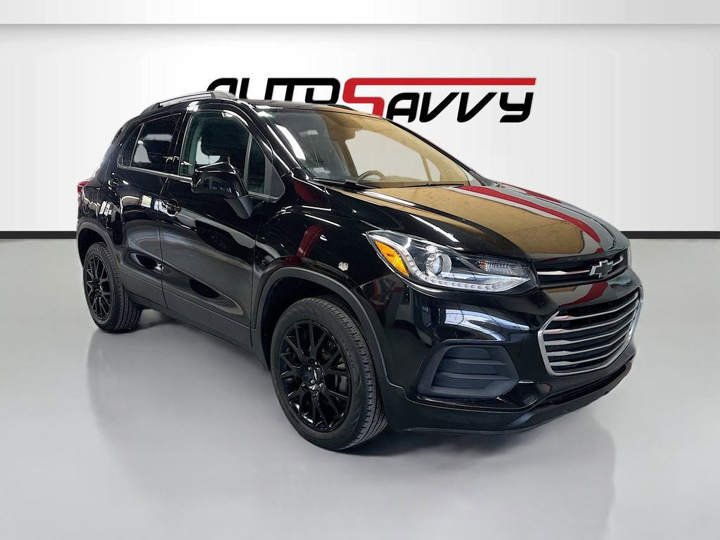 Used 2022 Chevrolet Trax LT w/ Premium Seat Package image 1