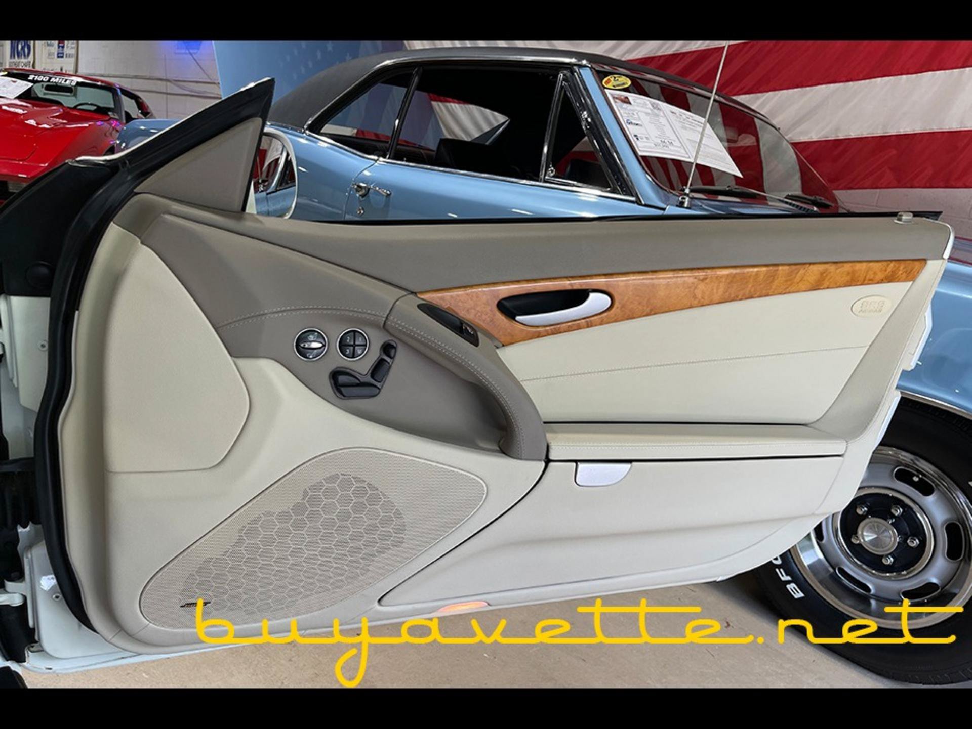 Used 2007 Mercedes-Benz SL 550 w/ Premium Pkg I image 25