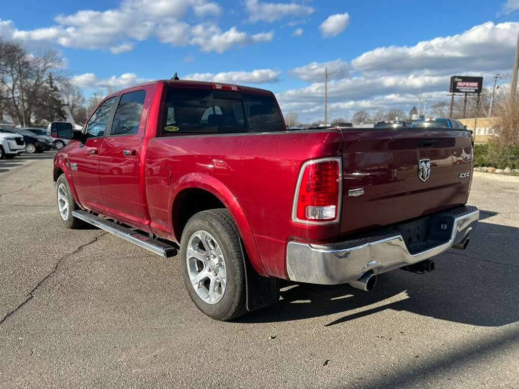 Used 2014 RAM 1500 Laramie image 8