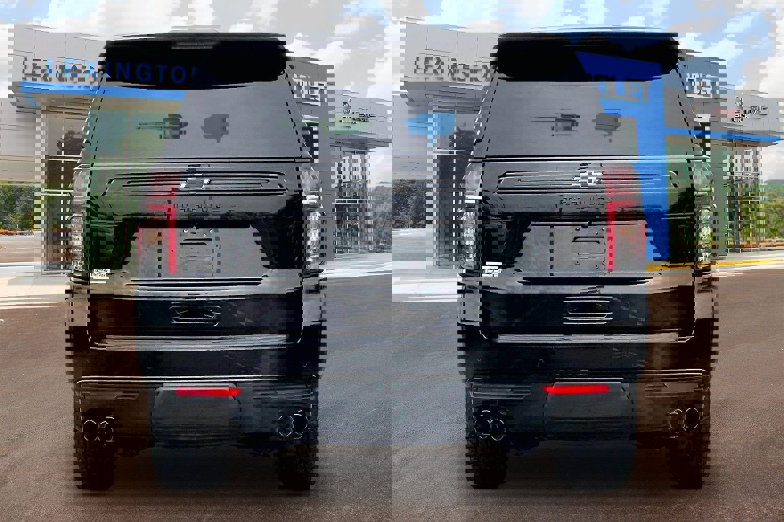 Certified 2024 Chevrolet Tahoe Z71 w/ Z71 Off-Road Package image 4