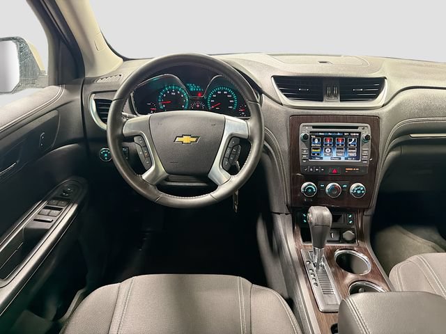 Used 2016 Chevrolet Traverse LT w/ Style and Technology Package AWD/4WD image 21