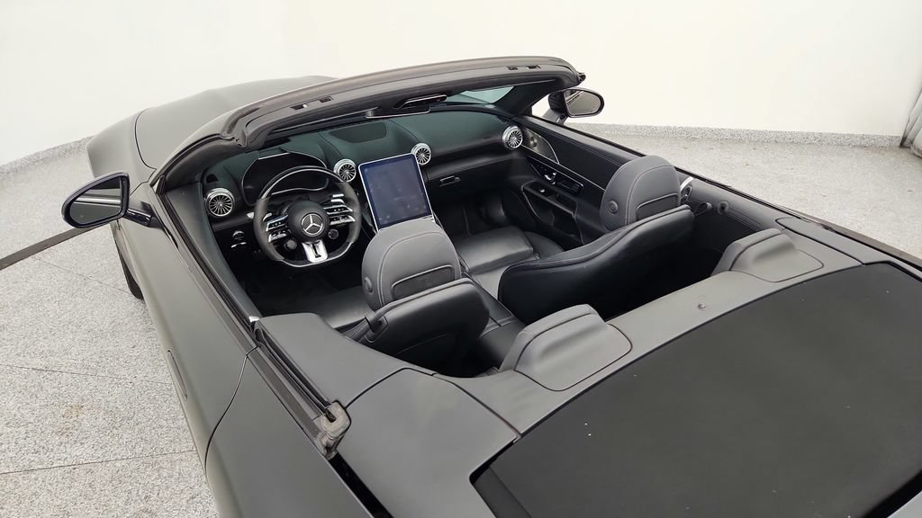 Used 2022 Mercedes-Benz SL 63 AMG 4MATIC image 34