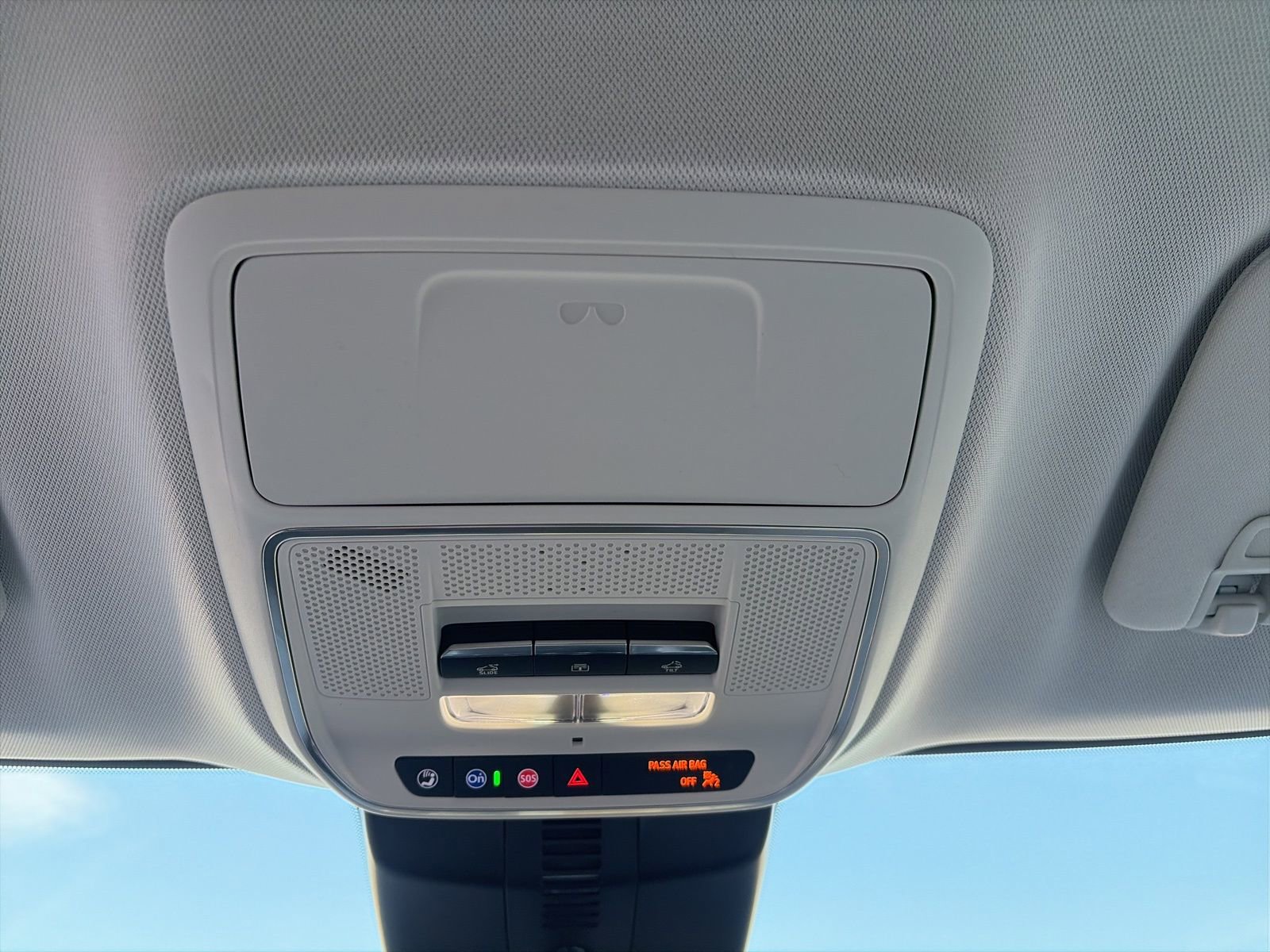 New 2026 GMC Acadia Denali w/ Super Cruise Package image 21