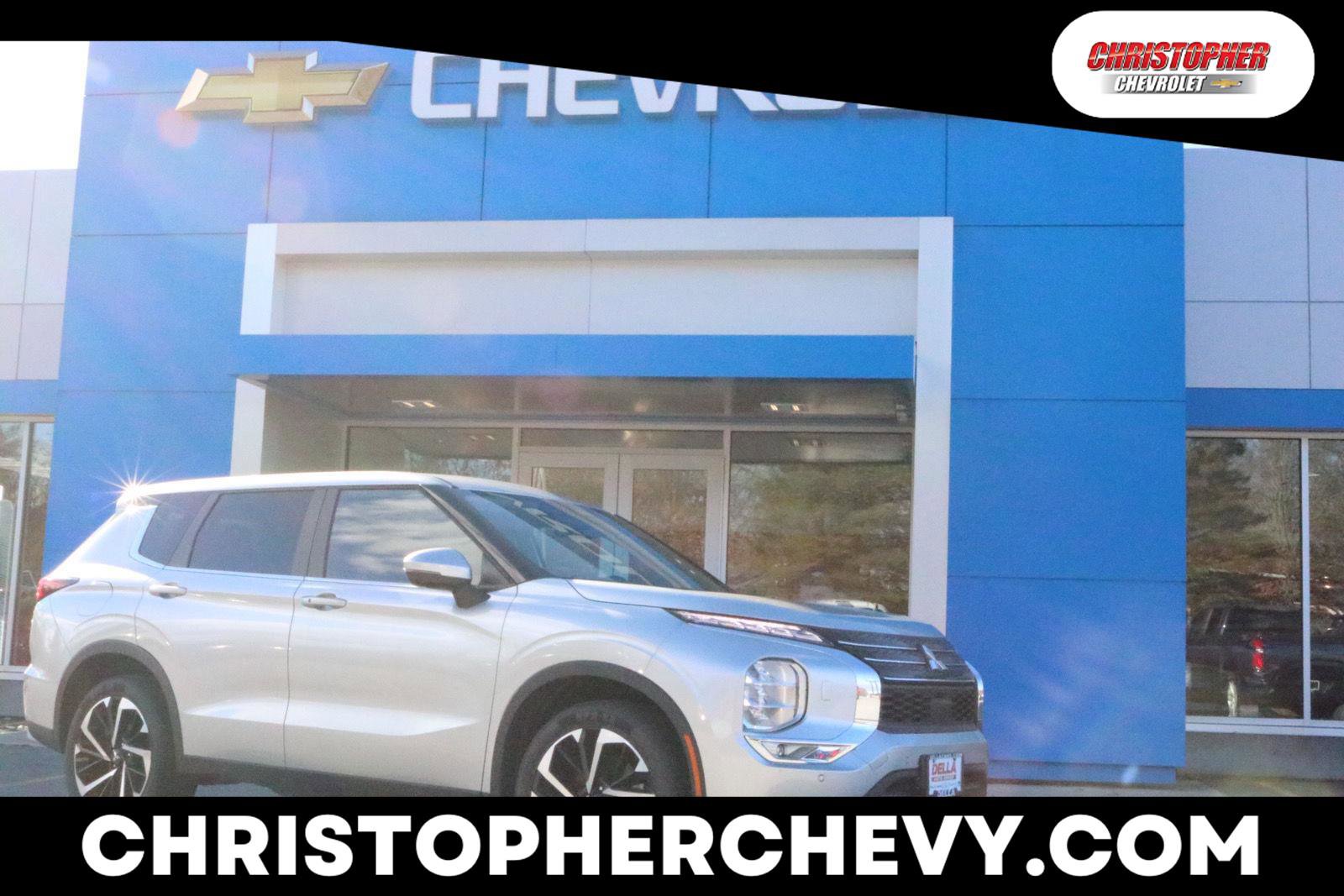 Used 2024 Mitsubishi Outlander SE