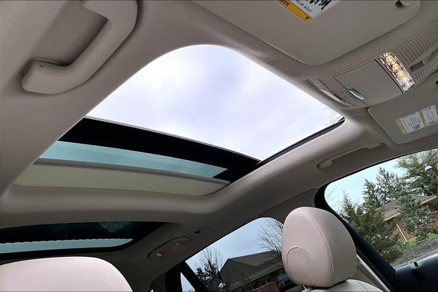 Certified 2022 Mercedes-Benz GLC 300 4MATIC image 30