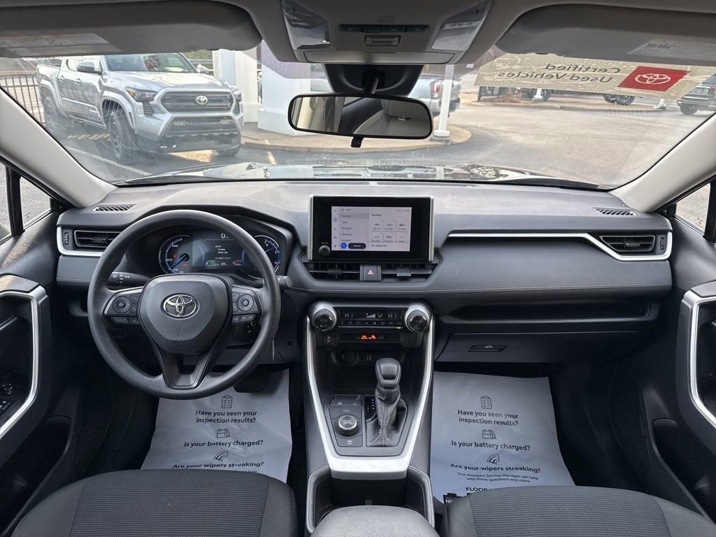 Certified 2025 Toyota RAV4 LE image 19