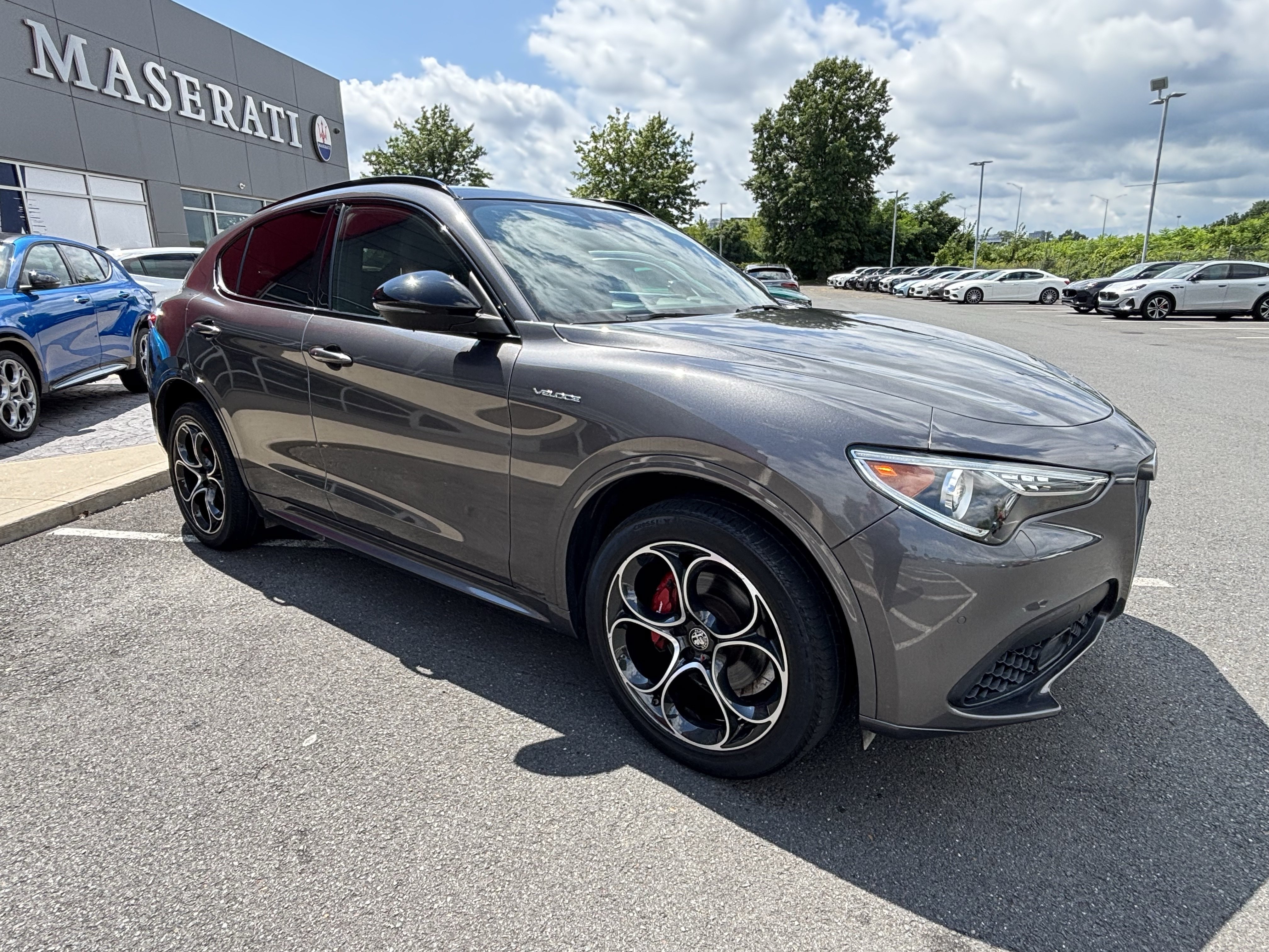 Certified 2023 Alfa Romeo Stelvio Veloce AWD/4WD image 9
