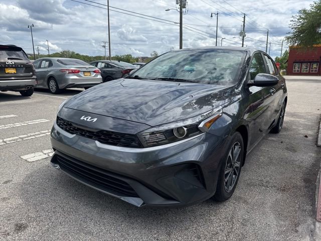 Used 2023 Kia Forte LXS FWD image 4